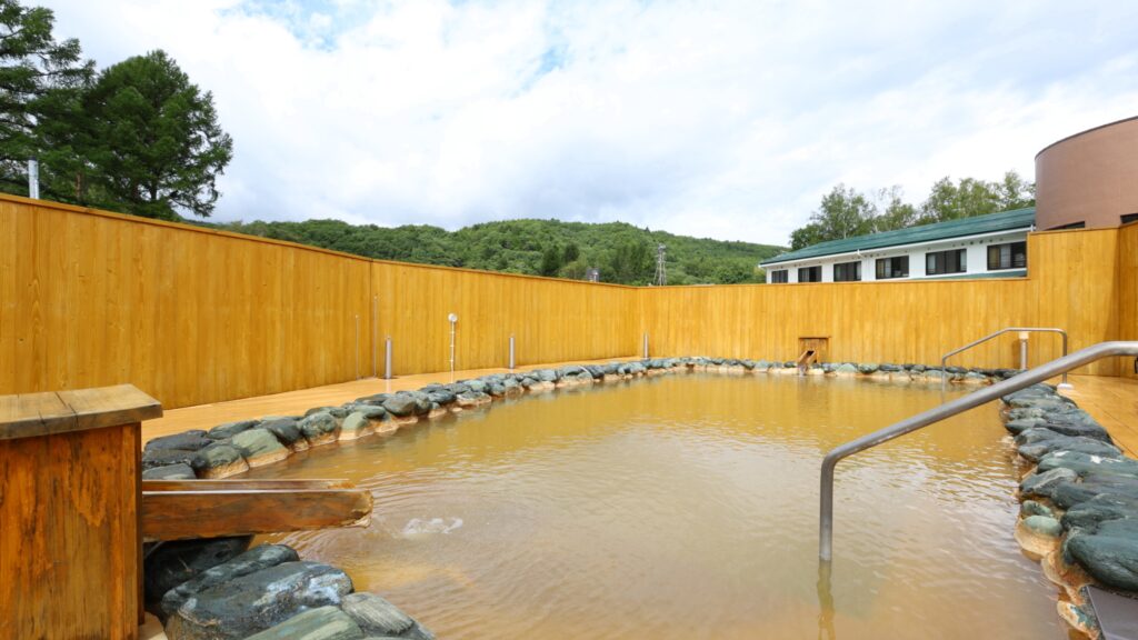 ホテル木曽温泉黄金の湯 グランピングONTAKE