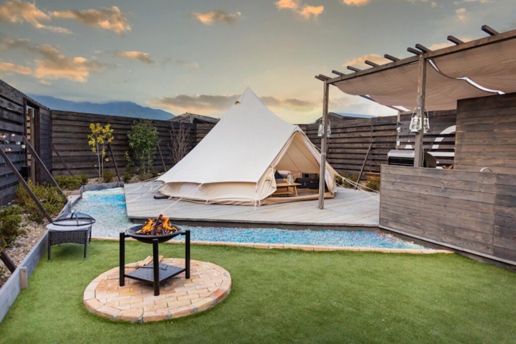 Ｔｈｅ　Ｖｉｌｌａ　Ｇｌａｍｐｉｎｇ　河口湖