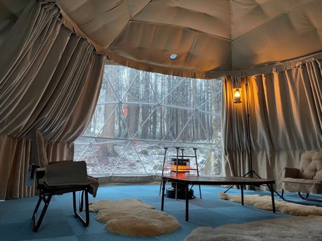 Ｎｏｒｔｈ　Ｖｉｌｌａｇｅ　Ｈｉｒｕｇａｎｏ　－　Ｃａｍｐｉｎｇ　Ｆｉｅｌｄｓ　