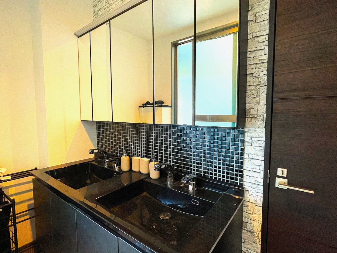 熱海のデザイナーズヴィラ　蒼 -ATAMI VILLA-｜静岡県・熱海｜パウダースペース