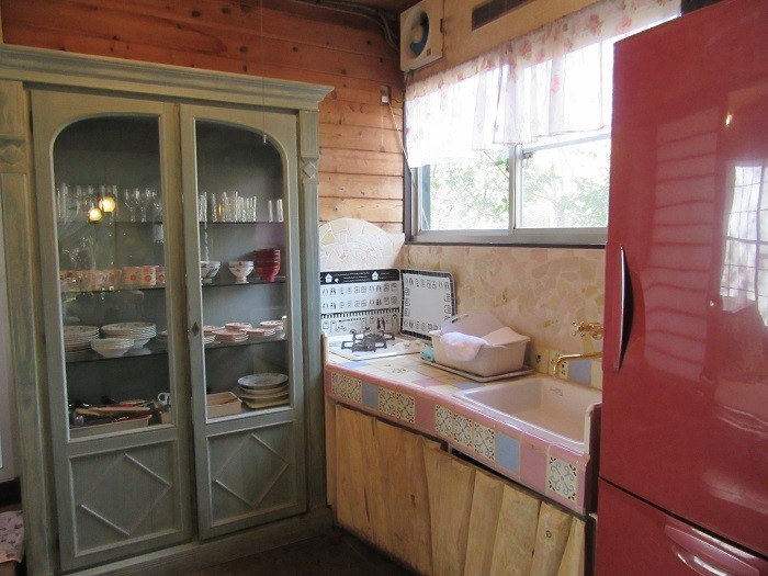 静岡県 中伊豆のコテージ｜癒しの森スターヒルズ　アンの家の写真：キッチン