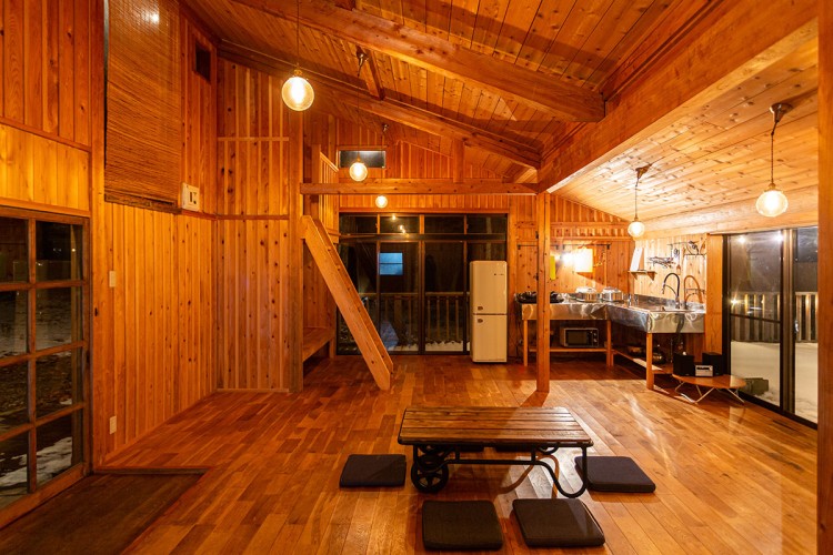 1日1組限定　プライベートキャンプ場響きの森｜福島県・郡山の特徴写真｜キッチン