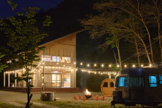 福島県 郡山のグランピング｜貸切サウナグランピング　響きのフモトの写真：焚き火OKのグランピング