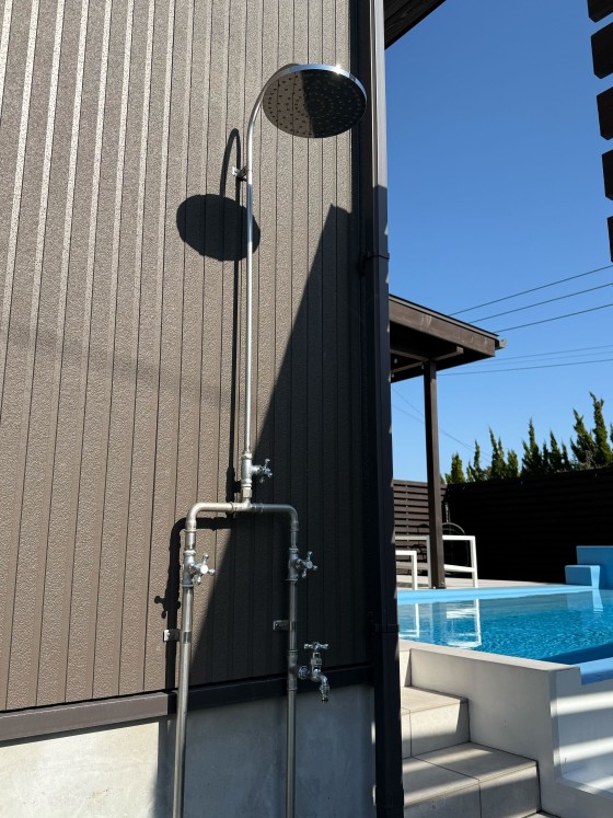 千葉県 館山・南房総の貸別荘・コテージ｜Retreat Villa Aym（リトリート ヴィラ エイム）：シャワー