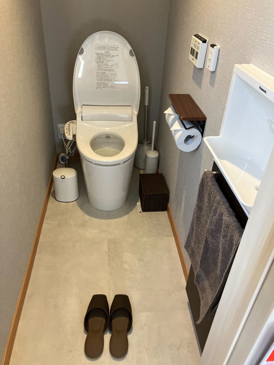 千葉県 館山・南房総の貸別荘・コテージ｜Dog Villa SAMPO（ドッグ ヴィラ サンポ）：バス・トイレ