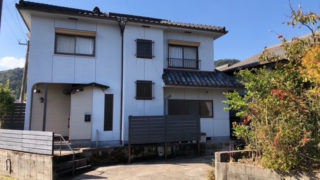 鹿児島県 霧島のコテージ｜おもや彩　OmoyaSaiの写真：建物、無料駐車場