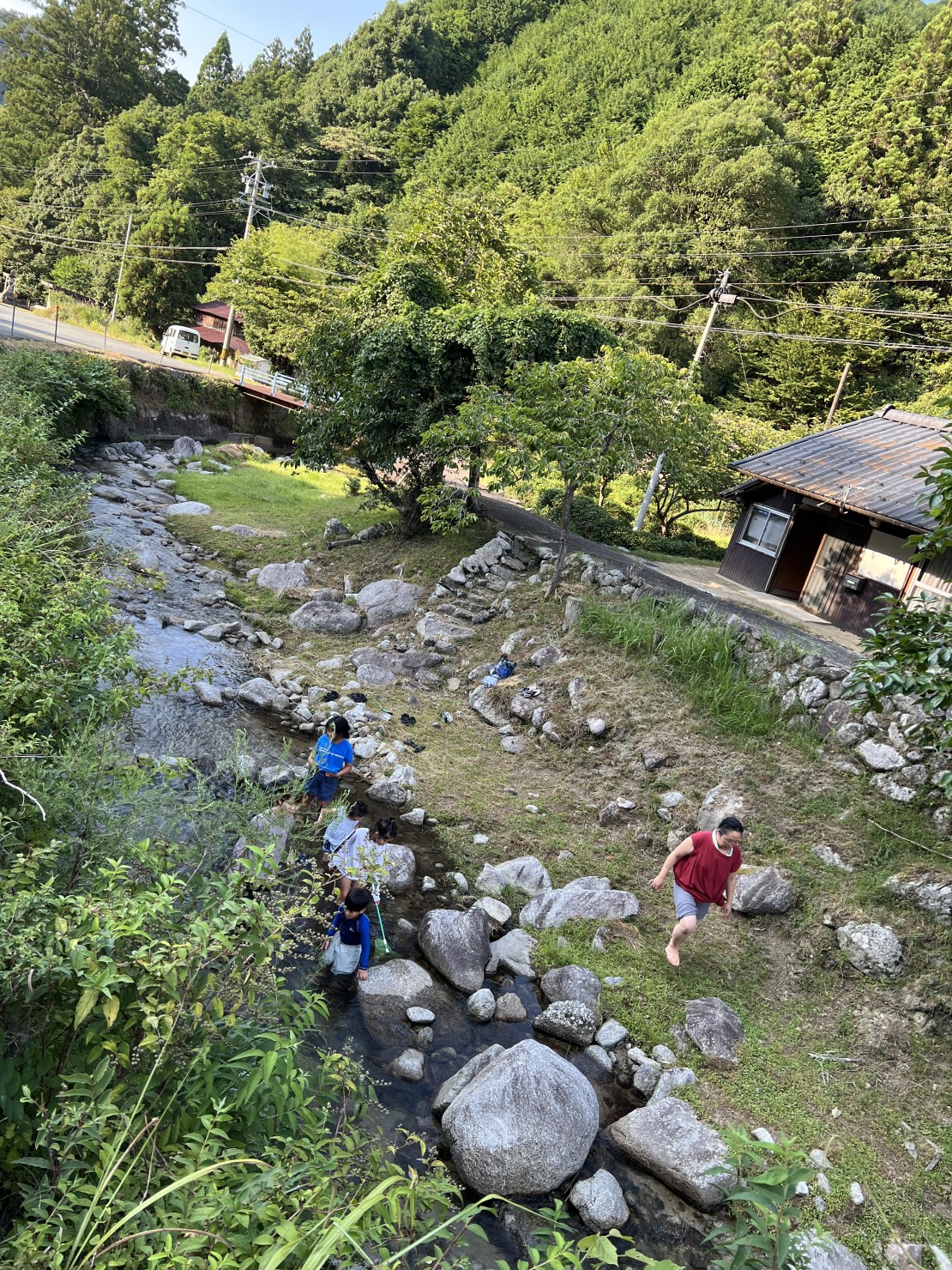 ラカミオ La Kamio refuge ＆ restaurant｜三重県・津・久居・美杉・松阪｜目の前に広がる清流で川遊び