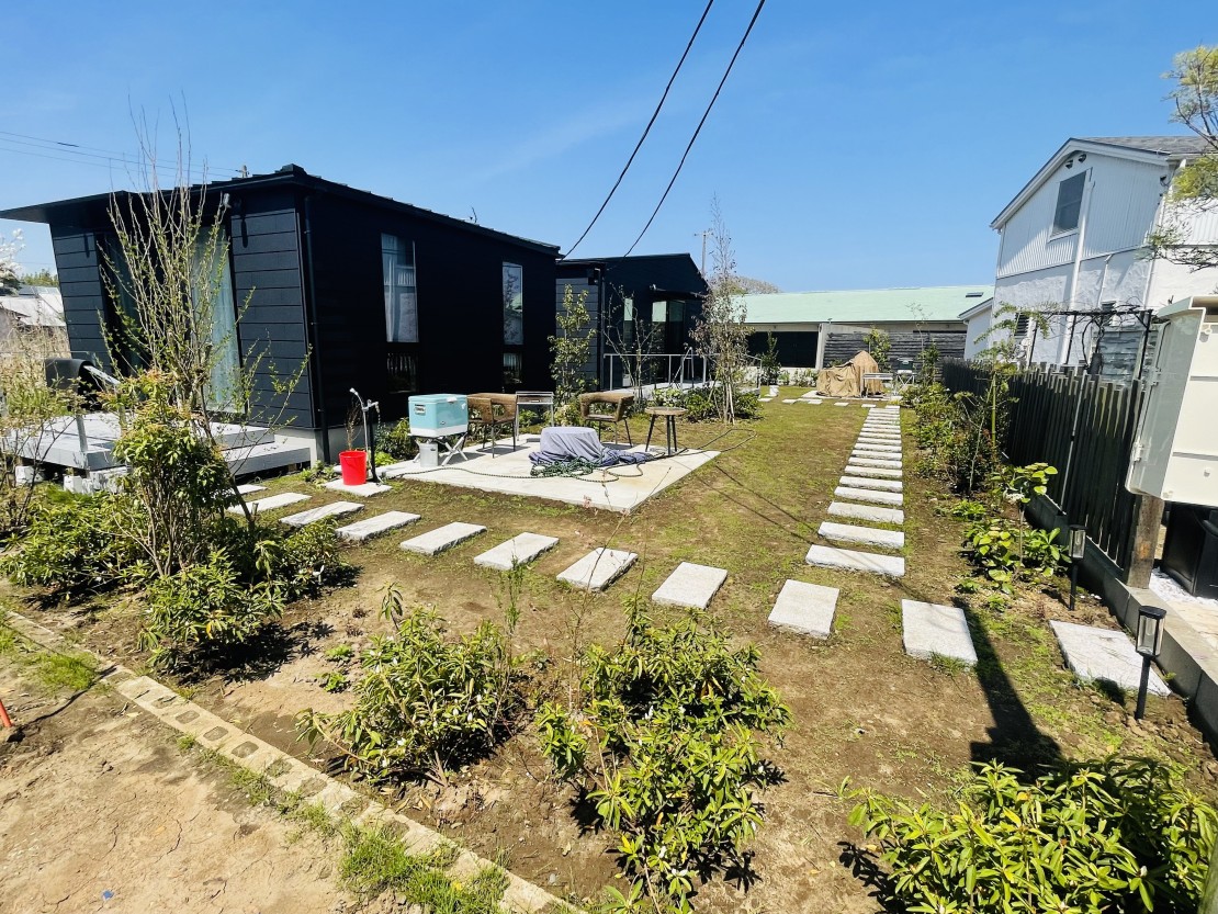 千葉県 九十九里・銚子のコテージ｜ハックルベリーガーデン99の写真：2人用と4人用の2棟構成の施設です。