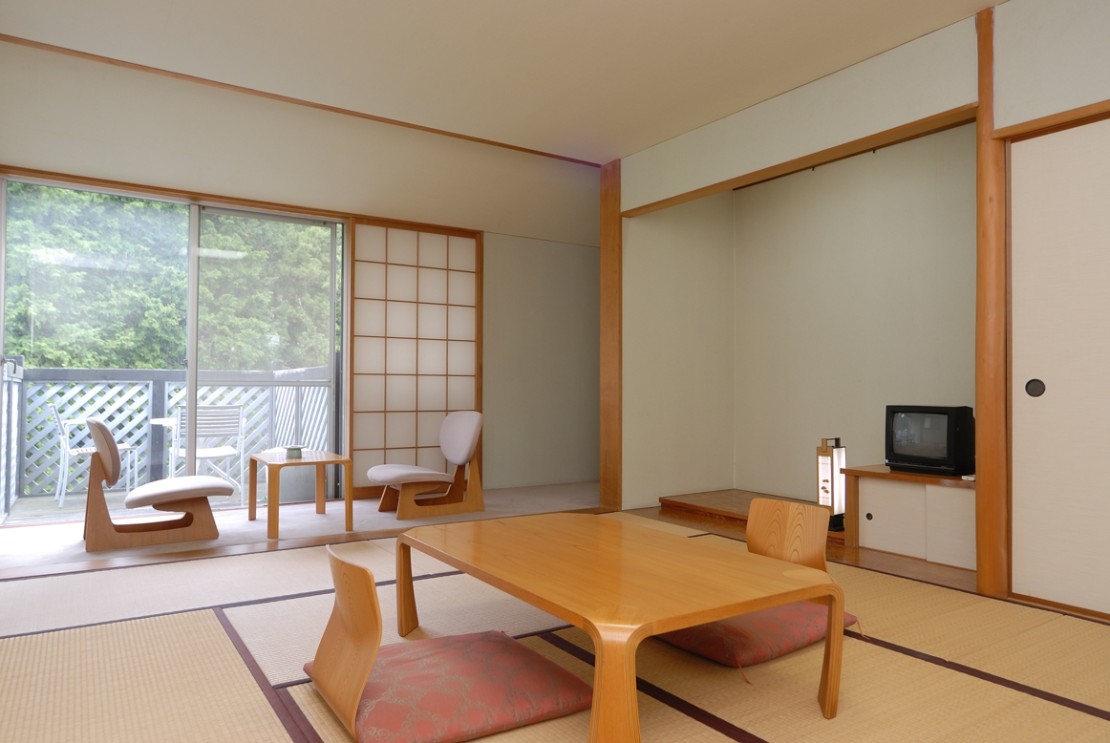 静岡県 伊豆高原のコテージ｜伊豆クリスタル迎賓館の写真：客室（和室）