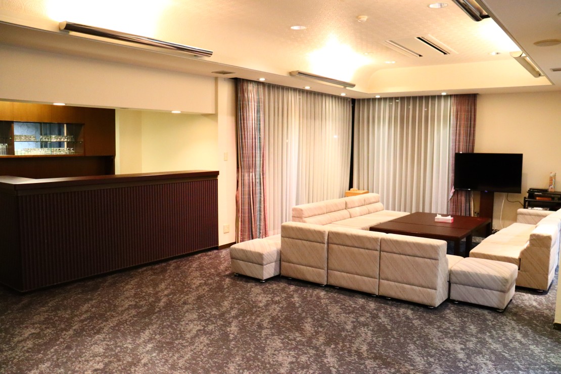静岡県 中伊豆のコテージ｜伊豆イグジット中央館の写真：ラウンジ Lounge