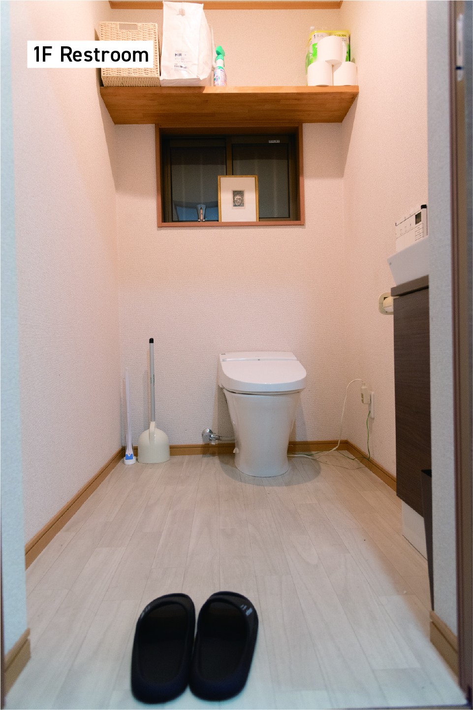 f life house｜福島県・郡山｜トイレは各階1つずつ。ウォシュレット付き