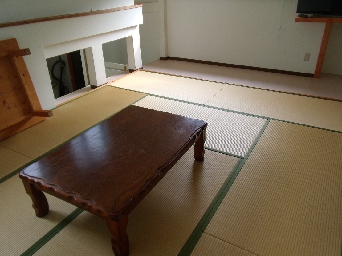 ポパイテンキャンプ場　ラッキーハウス(1棟貸切)｜兵庫県・姫路・赤穂・播磨｜和室1