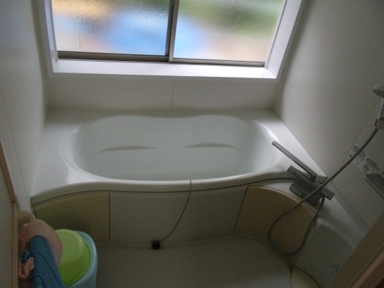 兵庫県 姫路・赤穂・播磨の貸別荘・コテージ｜ポパイテンキャンプ場　バンガロハウス(1棟貸切)：バス・トイレ