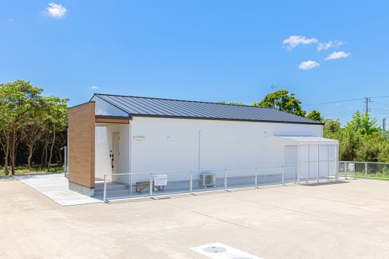 千葉県 九十九里・銚子の貸別荘・コテージ｜UMICHIKA 6886：無料駐車場