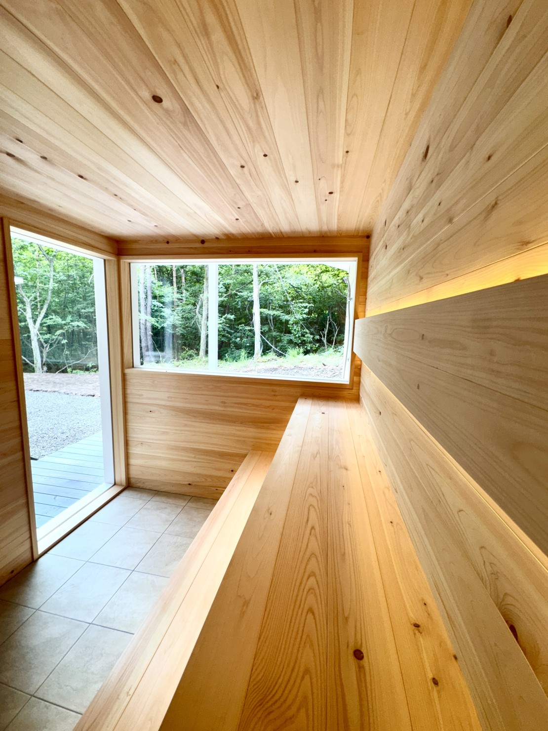 Second House kukka (クッカ)|群馬県・北軽井沢・嬬恋・万座|大きな窓から森を眺めながら、本格的フィンランドサウナで心も体もリフレッシュ!