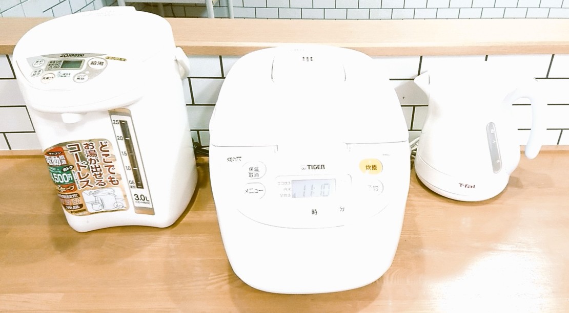 那須の貸別荘 コテージ7(ナナ) V棟|栃木県・那須・板室|10合炊き炊飯器・電気ポッド・電気ケトル