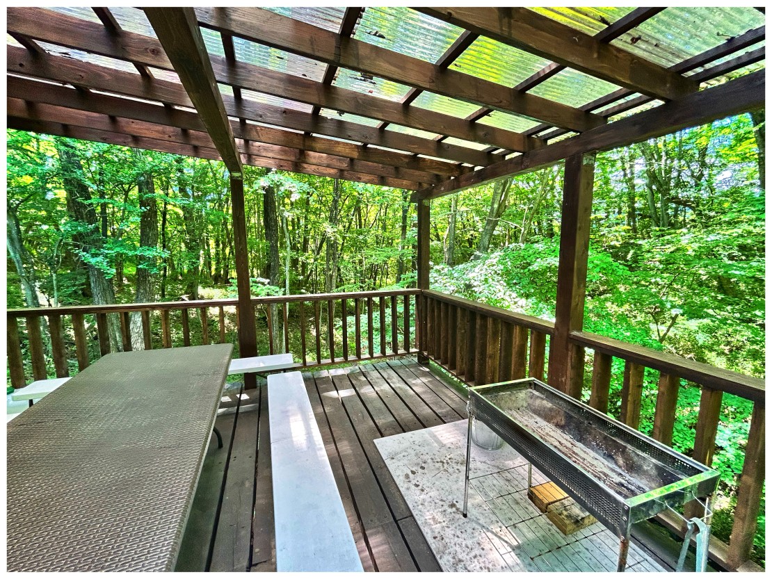 ちゃ豆ん家｜栃木県・那須・板室｜屋根付きウッドデッキ