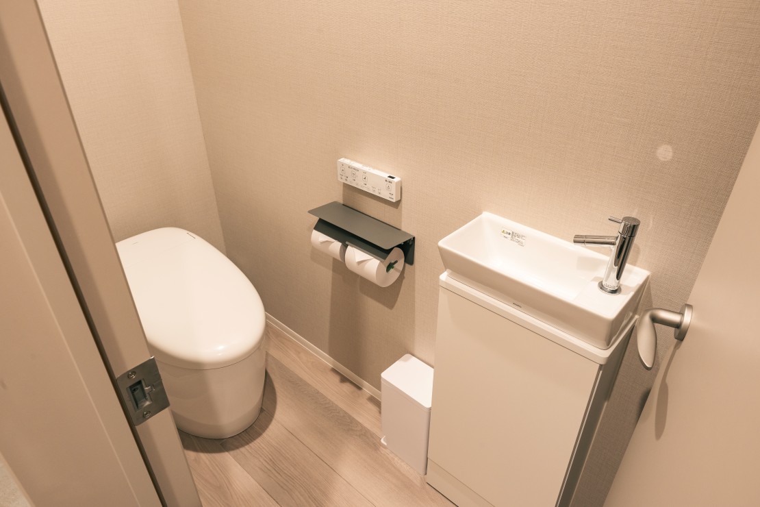 office＆cottage 丸金｜山梨県・山中湖・忍野｜ウォッシュレット付き最新トイレ完備