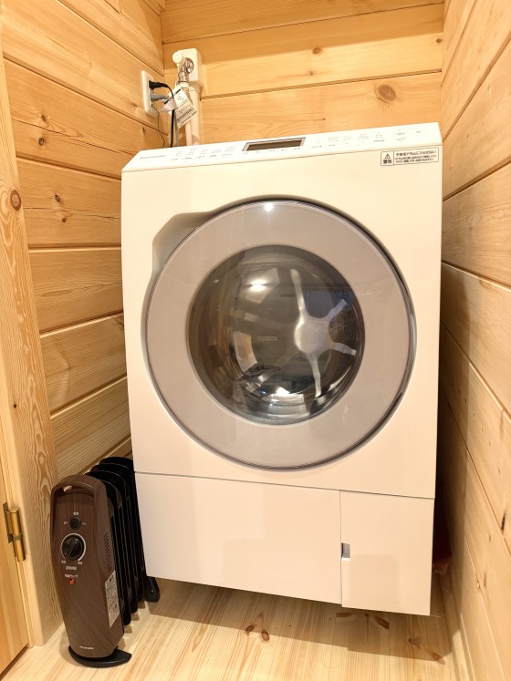群馬県 北軽井沢・嬬恋・万座の貸別荘・コテージ｜Second House LUONTO：ランドリー