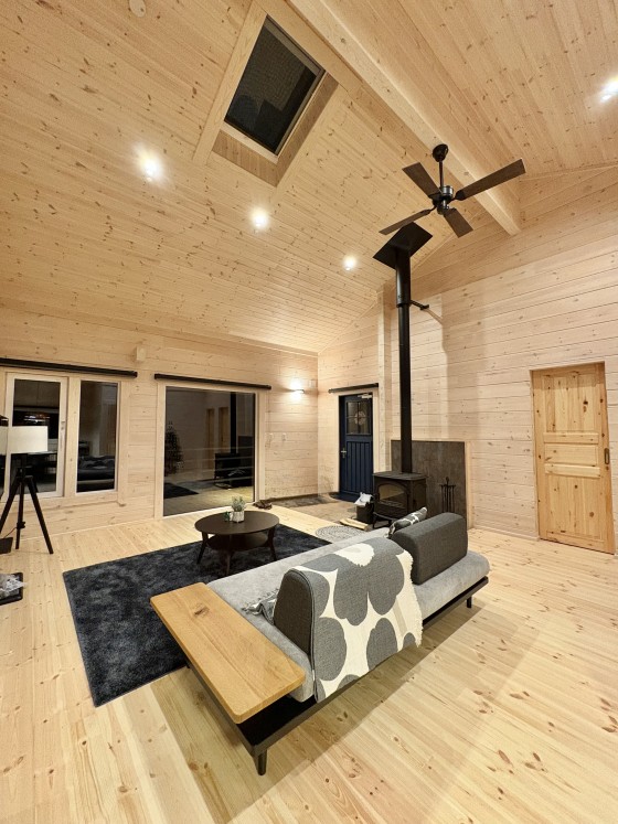 群馬県 北軽井沢・嬬恋・万座の貸別荘・コテージ｜Second House LUONTOの写真：おしゃれなコテージ