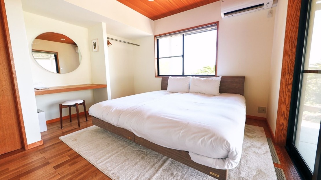 UMI-YAMA CHIKURA｜千葉県・館山・南房総｜2シングルベッドルーム｜それぞれのリズムで休める空間。