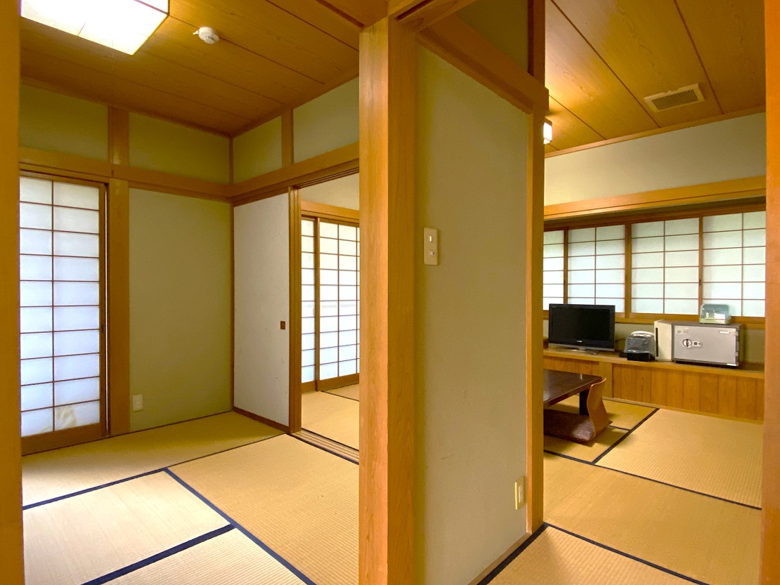 大型貸別荘　リュウエイ｜静岡県・東伊豆｜銀閣和室
