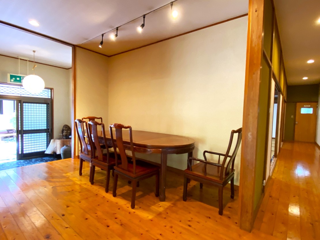 大型貸別荘　リュウエイ｜静岡県・東伊豆｜本館廊下