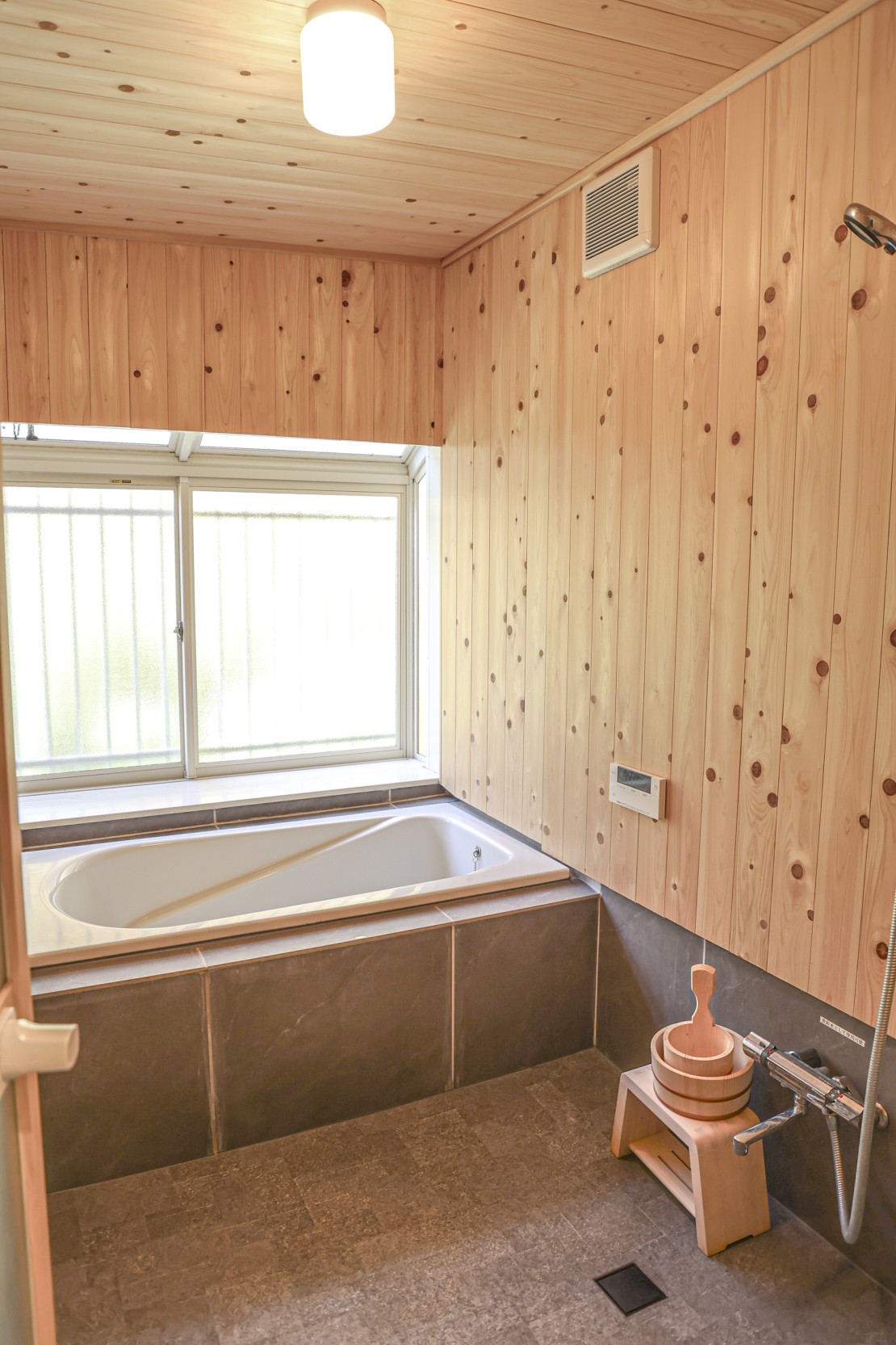 twin villa那須 SAUNA RESORT｜栃木県・那須・板室｜檜の香りで癒されるお風呂