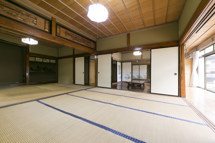長野県 伊那・駒ヶ根・飯田・昼神のコテージ｜俵屋-大きな屋根の家-の写真：合宿所のように自由に使える