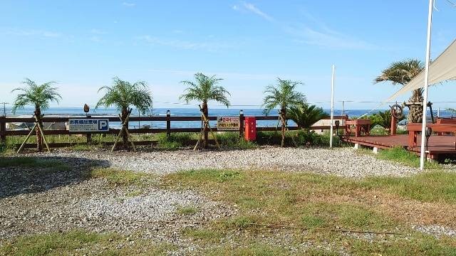 villa STAYSEA 海辺の宿｜千葉県・館山・南房総｜最大6台まで停めれる駐車場スペース