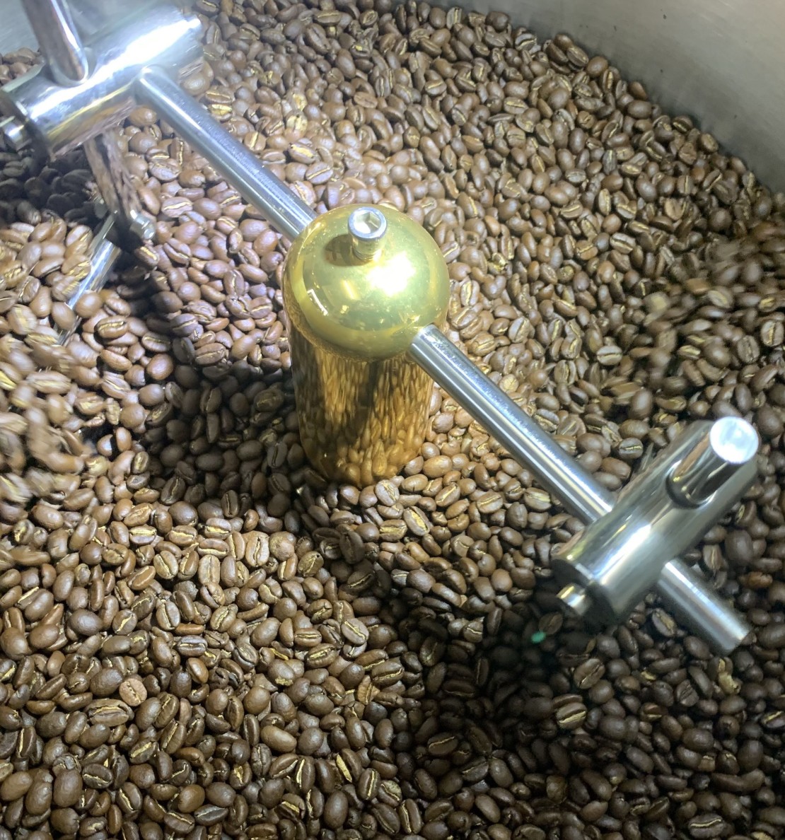 Tanigawa Valley Lodge & Coffee Roastery｜群馬県・水上・月夜野・猿ヶ京・法師｜すべて自家焙煎、すべてシングルオリジン。ロッジで丁寧に焙煎した、鮮度そのままのスペシャルティコーヒーをお楽しみください。
