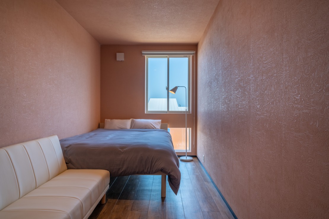 THE SECOND Chousei Beach Village｜千葉県・九十九里・銚子｜3名 ダブルベッド1台＋ソファベッド1台